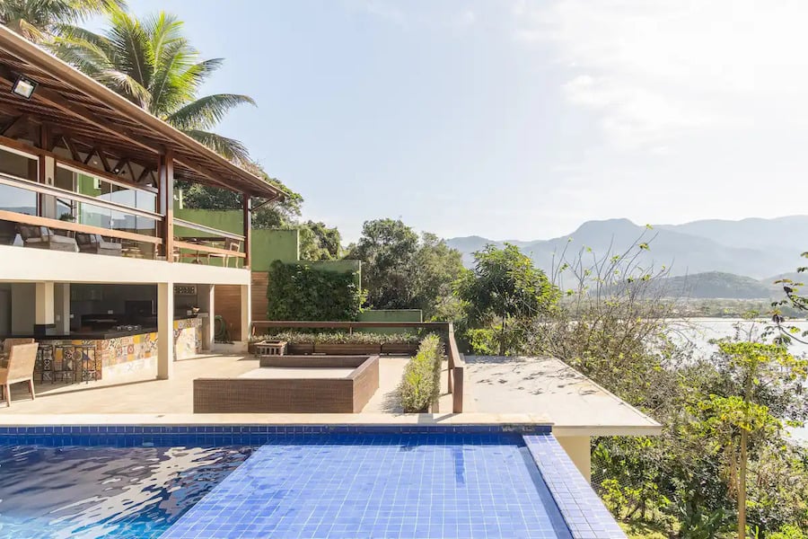 casa-charmosa-em-ubatuba-1.jpg