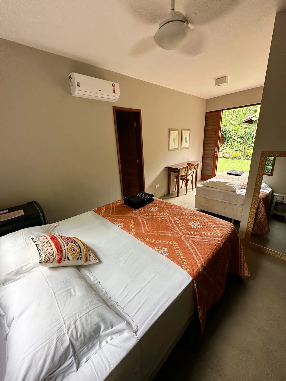 casas-em-ubatuba.webp
