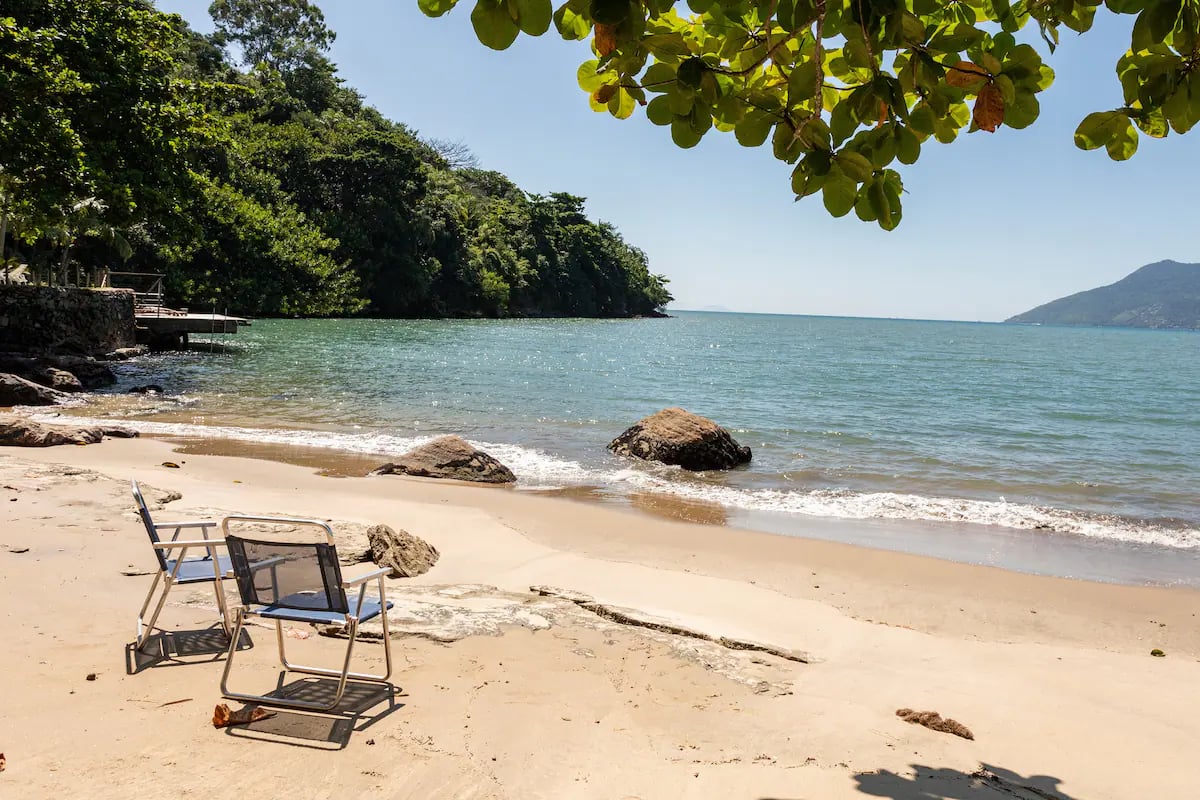 casa-com-vista-para-o-mar.webp