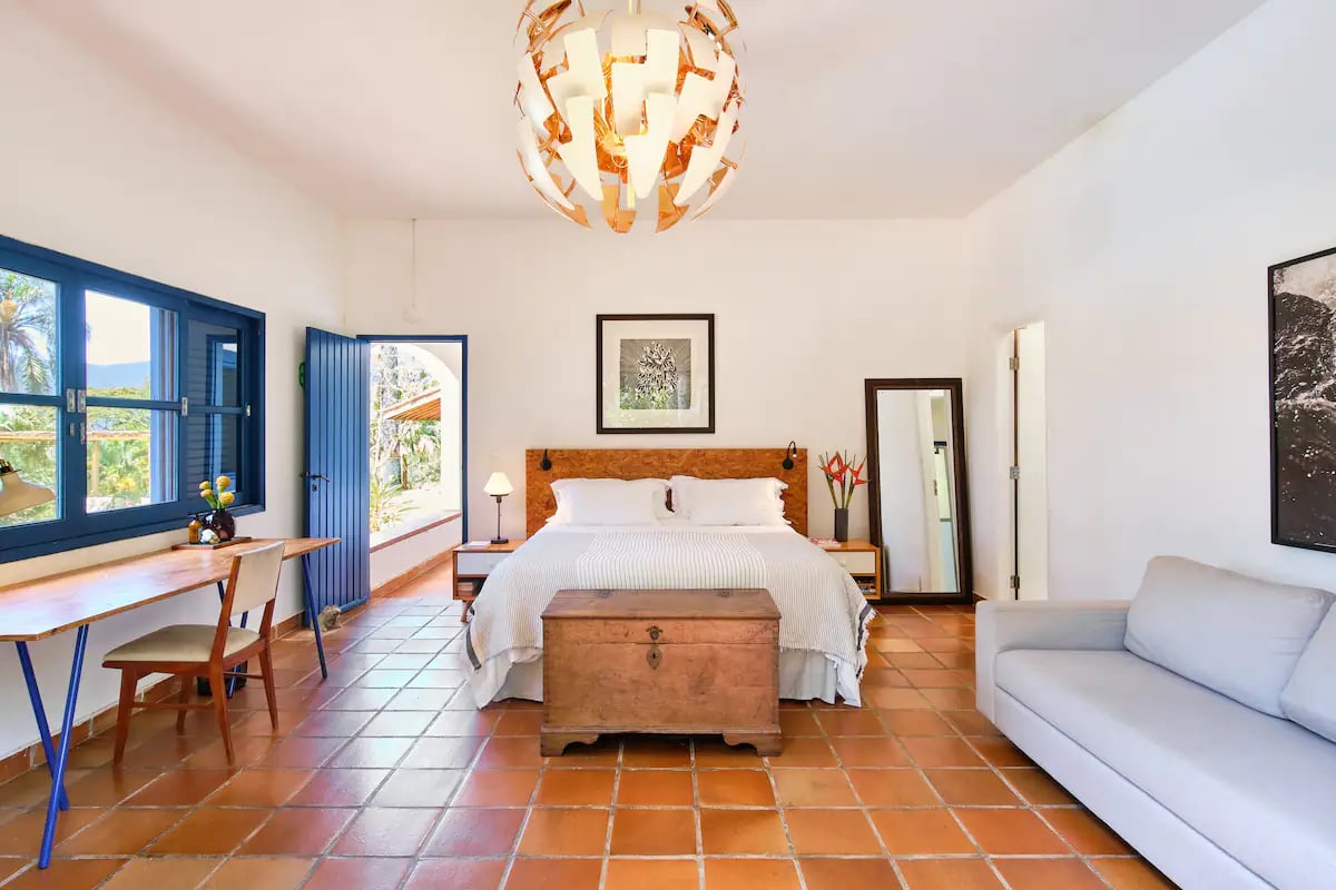 casa-em-ubatuba-3.webp