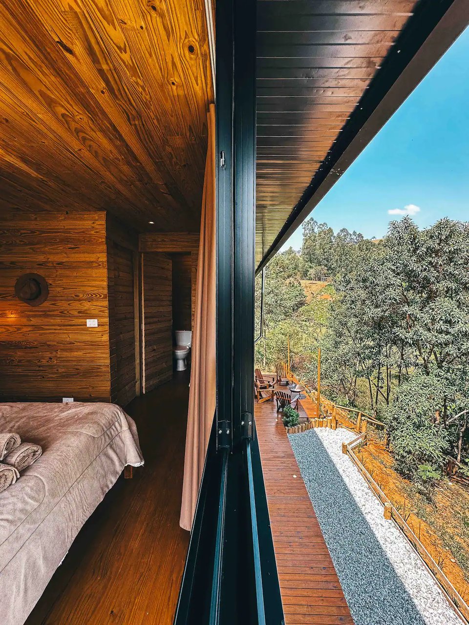 cabana-incrivel-into-the-wild.webp