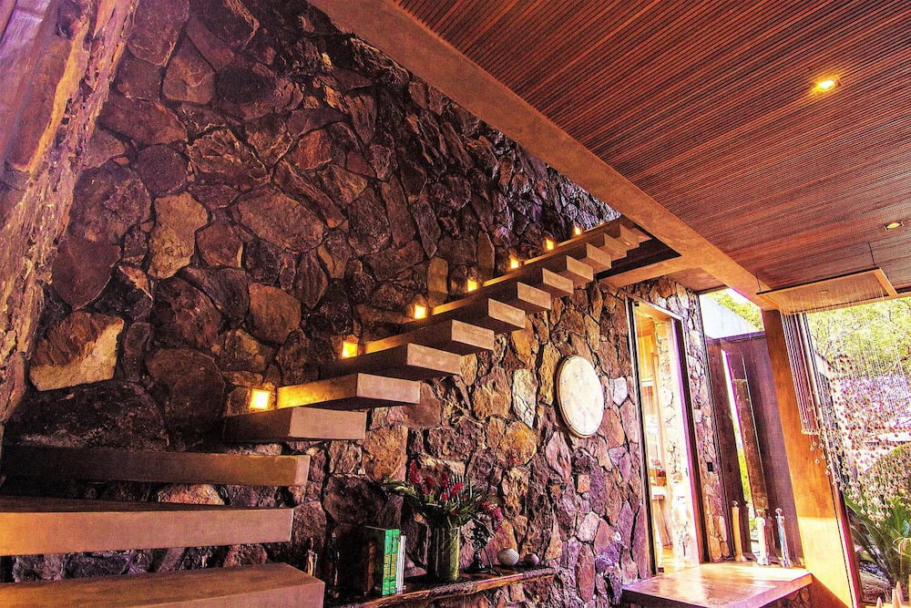 casa-em-angra-dos-reis.jpg