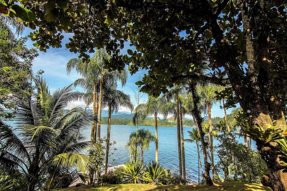 casa-angra-dos-reis-rj.jpg