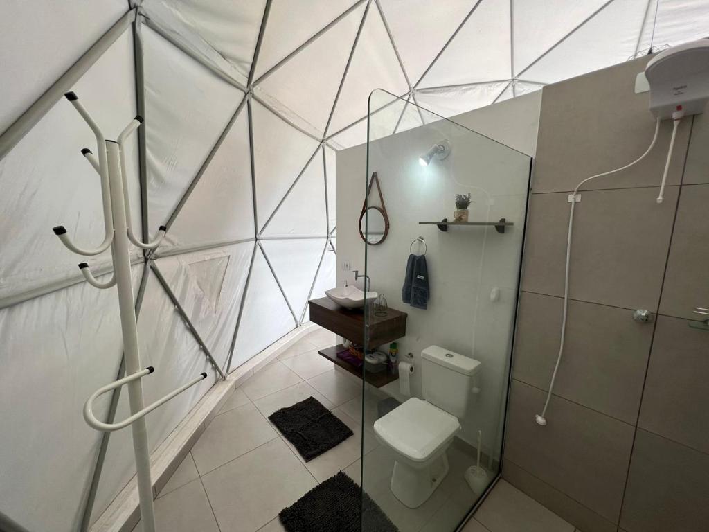 cabana-com-jacuzzi.jpeg