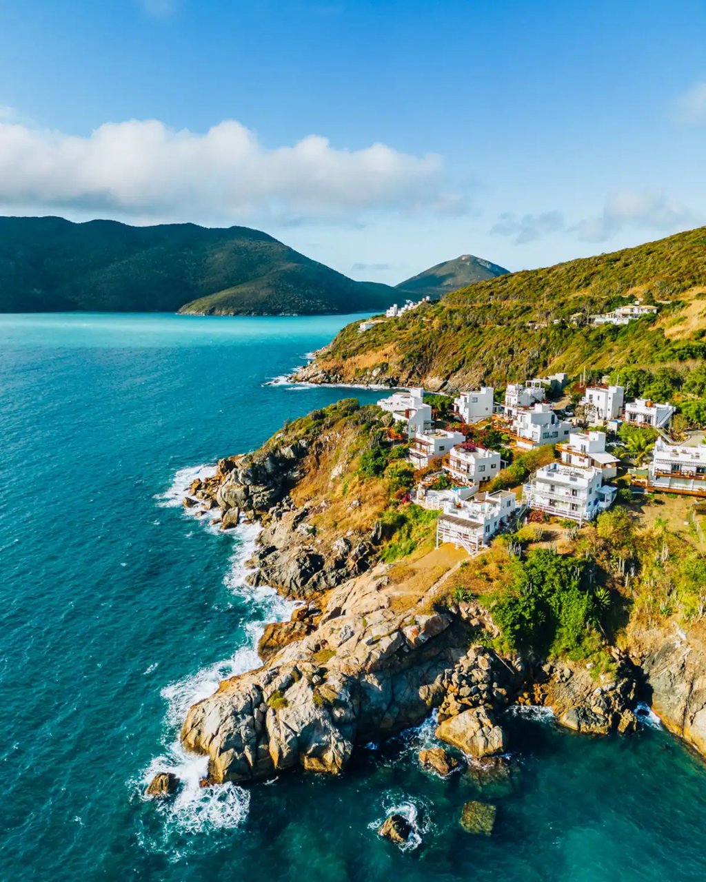 casa-grega-arraial-do-cabo.webp