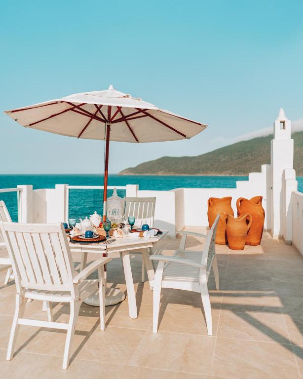 casa-em-arraial-do-cabo-rj.jpeg