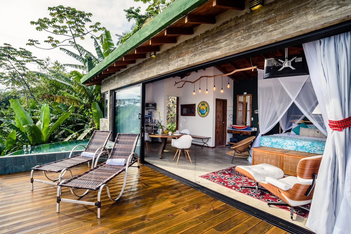 Casa-das-águas_deck.jpeg