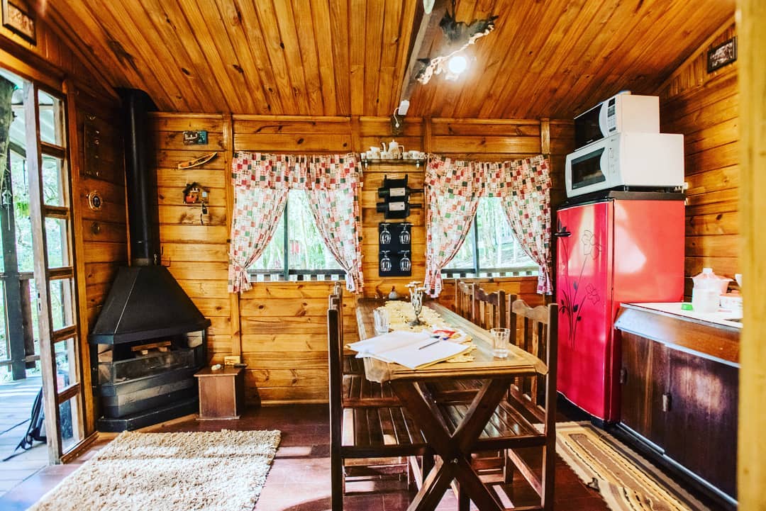 cozinha-casa-na-arvore.jpeg