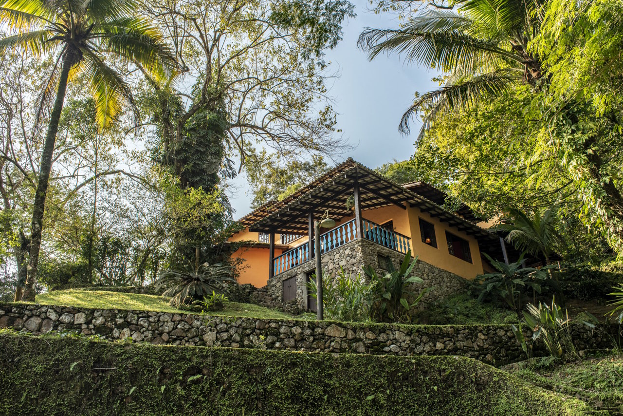 casa-em-maresias-no-meio-da-mata-para-alugar-com-a-familia.jpg