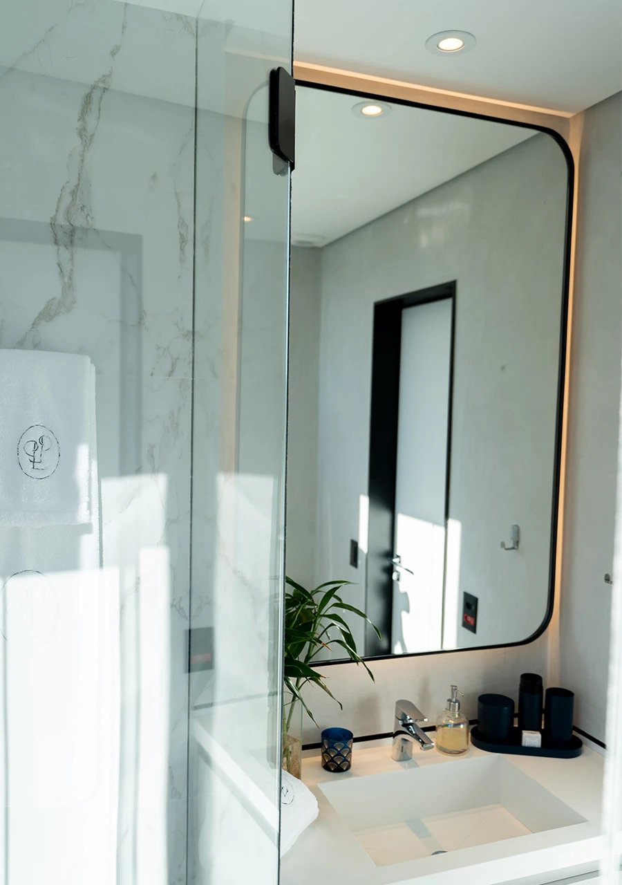 Guest-Bedroom2-P-3.webp