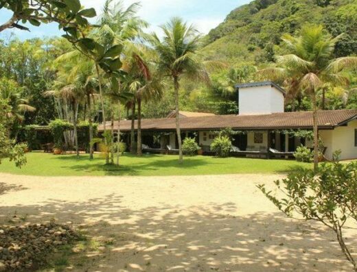 Casa das Flores em Ubatuba | Holmy