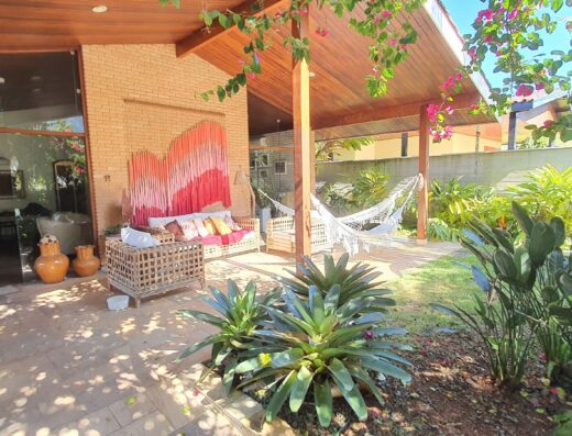 Casa em condomínio em Ubatuba | Holmy