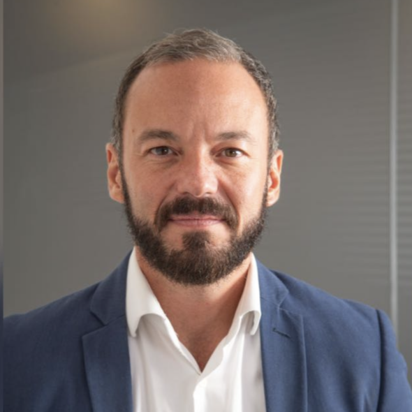 Victor Bernardes